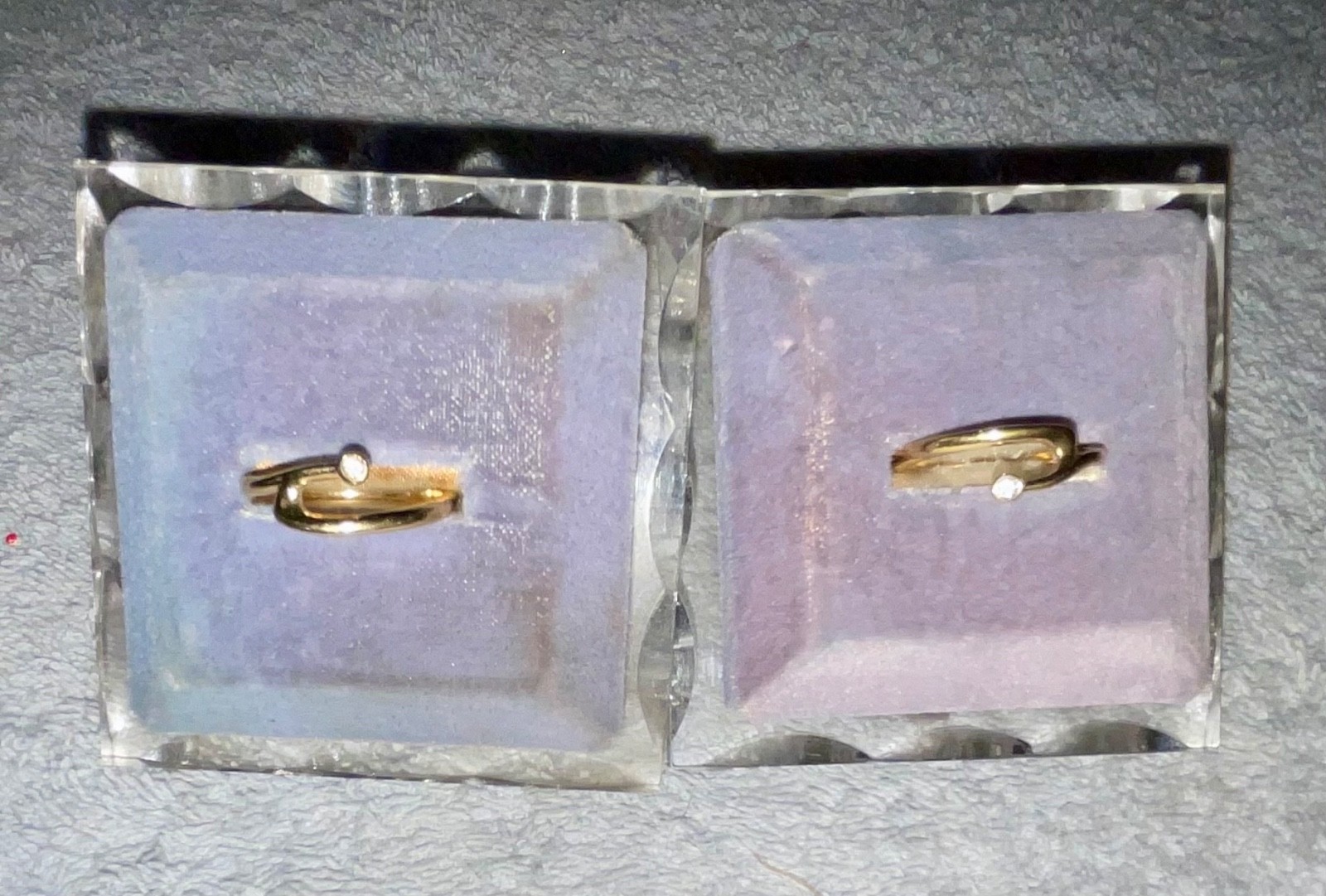 1983 Avon Rhinestone Stackable Rings Lot of 2 Clear Stone 7.5