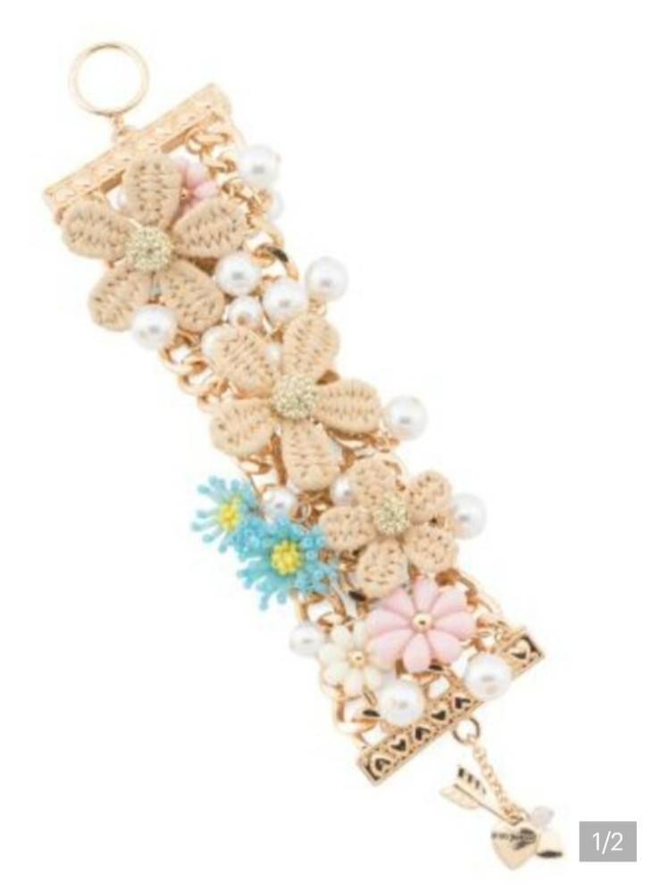BETSEY JOHNSON Gold Plated Flower Bib Bracelet NWT in box