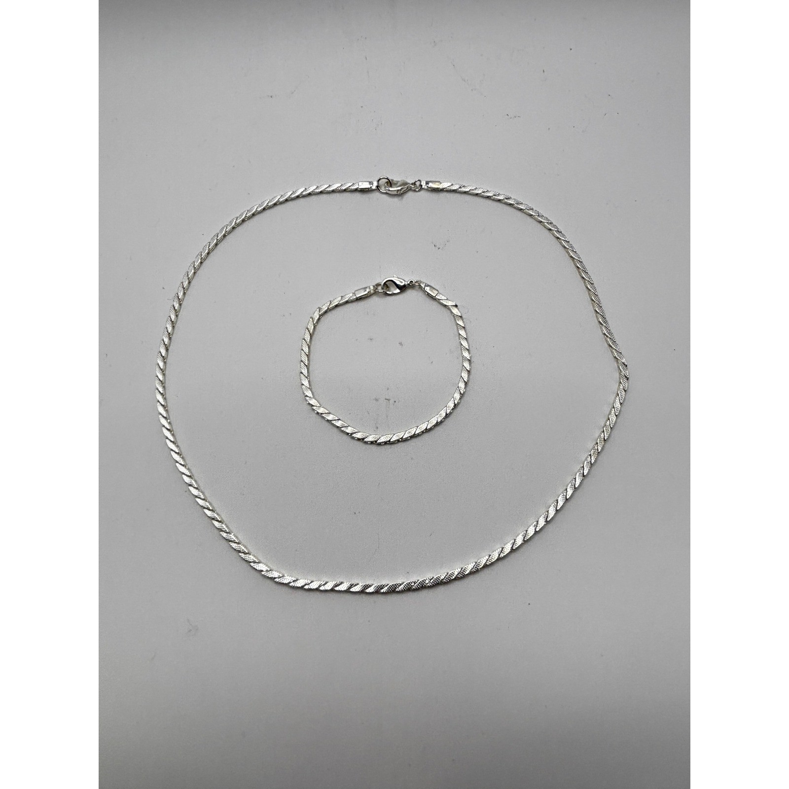 Croft & Barrow Necklace Bracelet Set Womens 18in Silver Tone Textured Link Chain