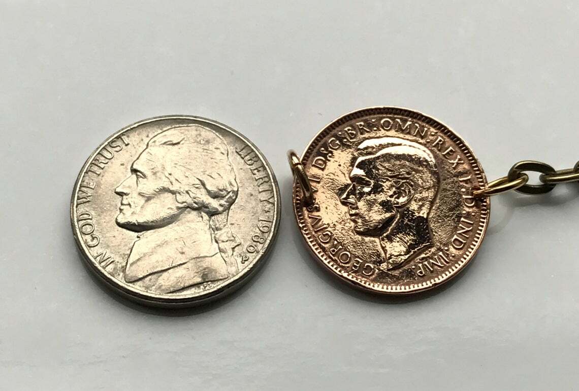 UK British Farthing coin pendant wren Jenny bird English London WWII 000004