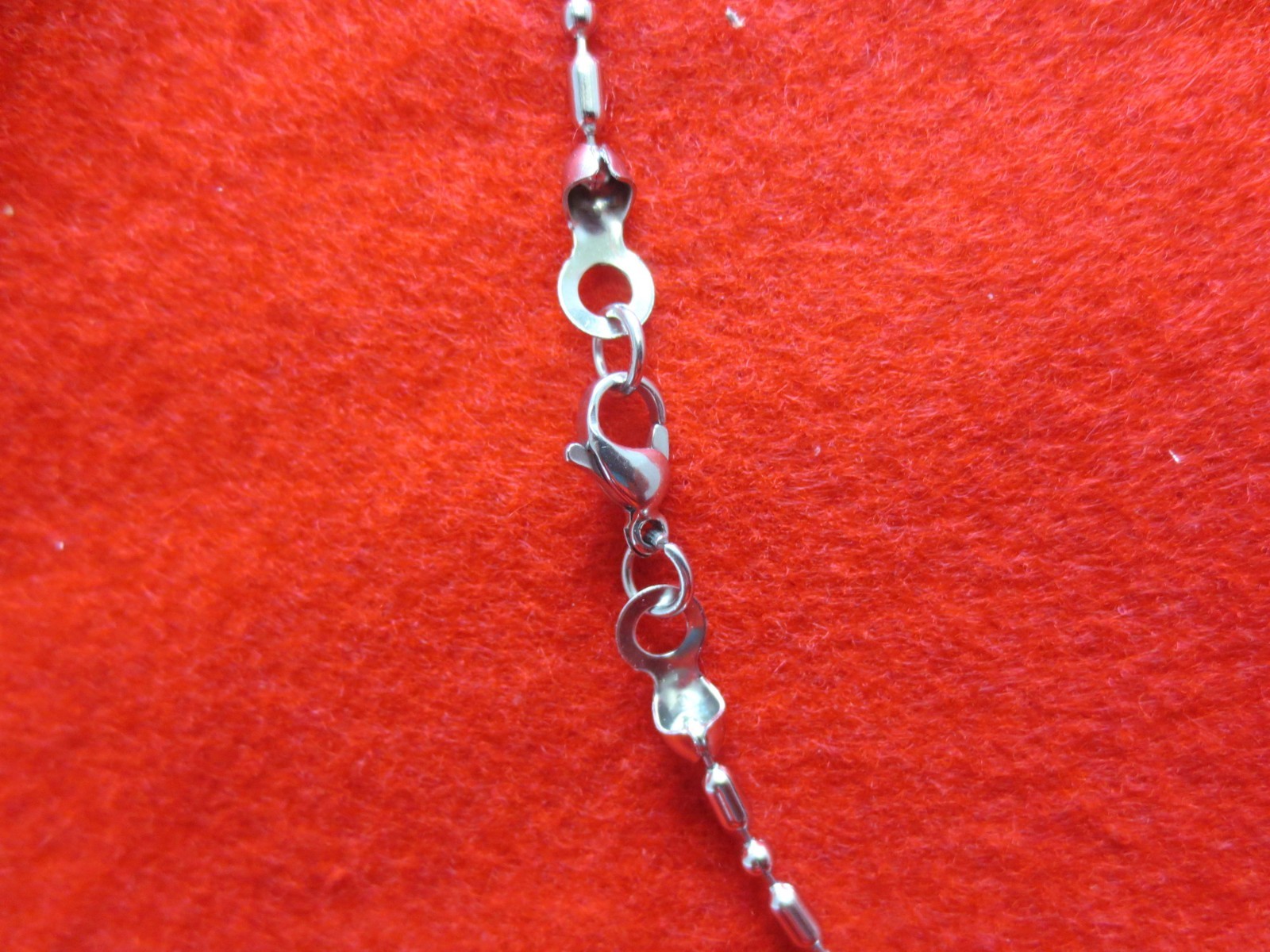 2.4mm STAINLESS STEEL SILVER BALL AND OVAL CHAIN FROM 16″-48″ W/LOBSTER CLAW