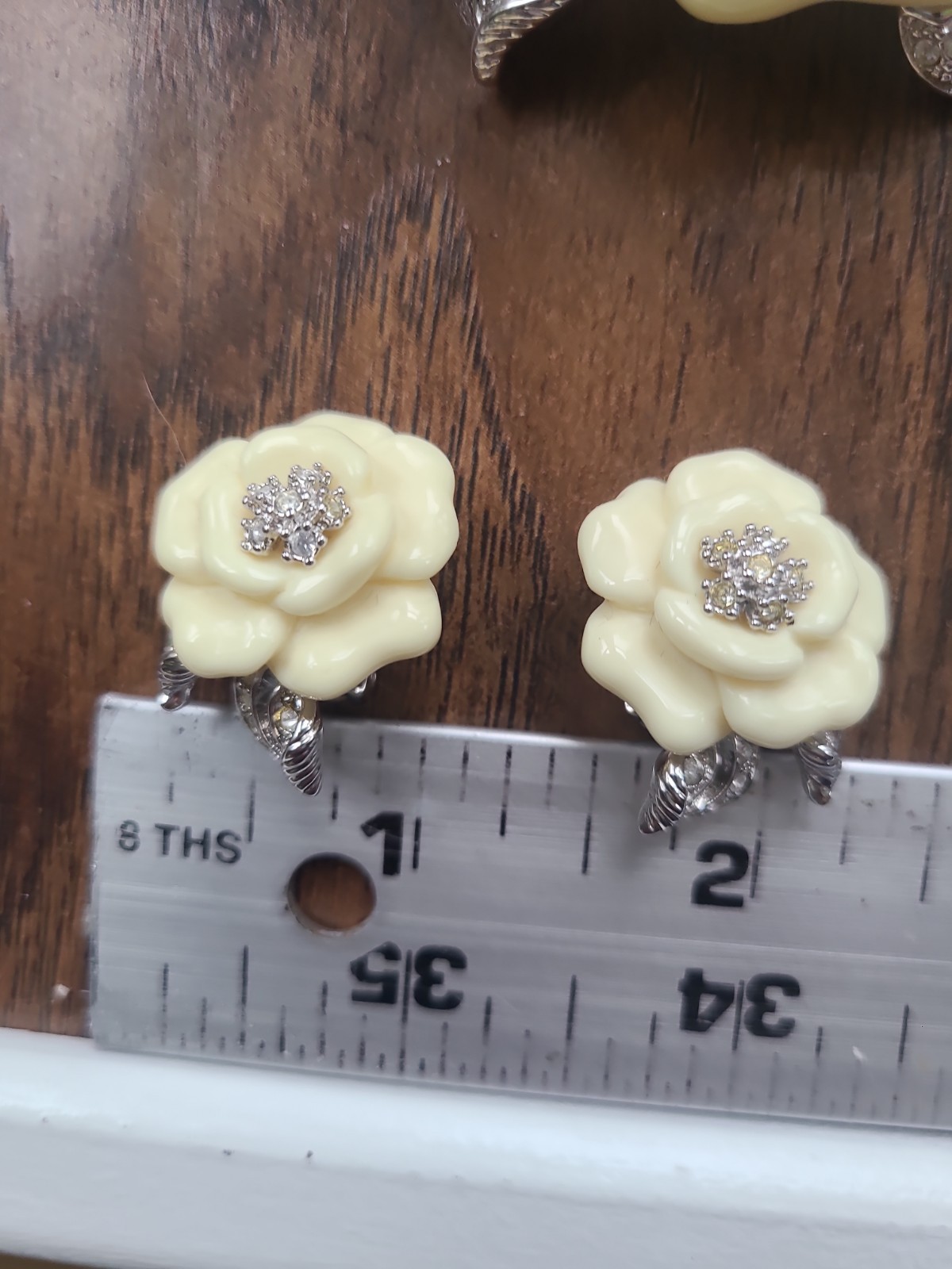 Vintage Nolan Miller Lara Lucite Camellia Flower Brooch & Clip Earrings Set