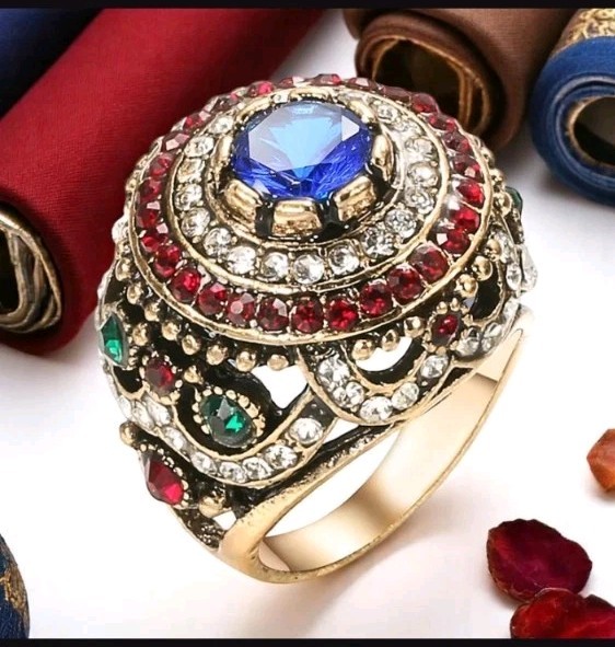 Men’s Vintage Blue Sapphire Pinky Ring Gold Tone Red Green Crystal Ring