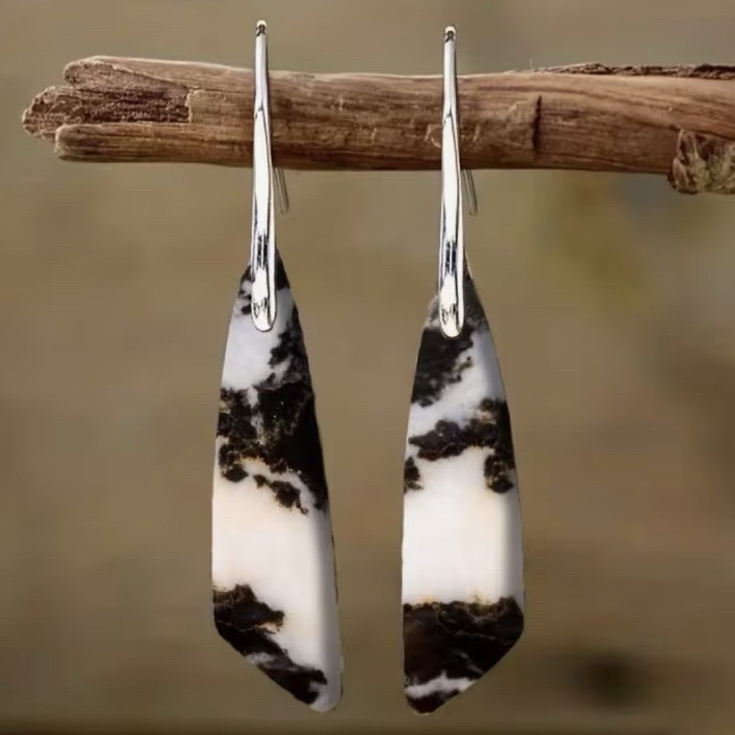 Black White Resin Tapered Dangle Earrings, boho earrings, boutique, chic