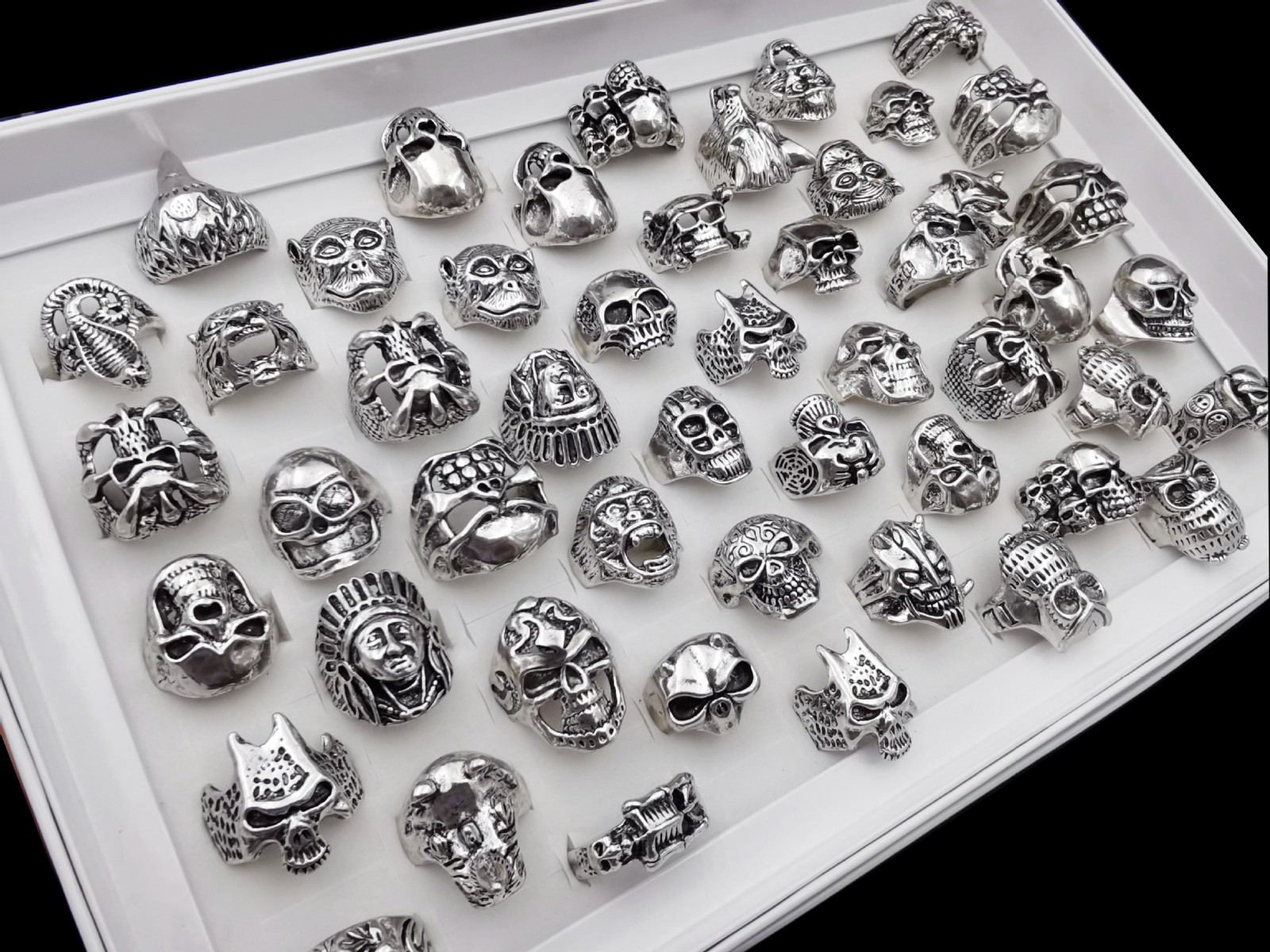 25/50Pcs Bulk Skeleton Rings Antique Silver Gothic Skull Halloween Daily Jewelry