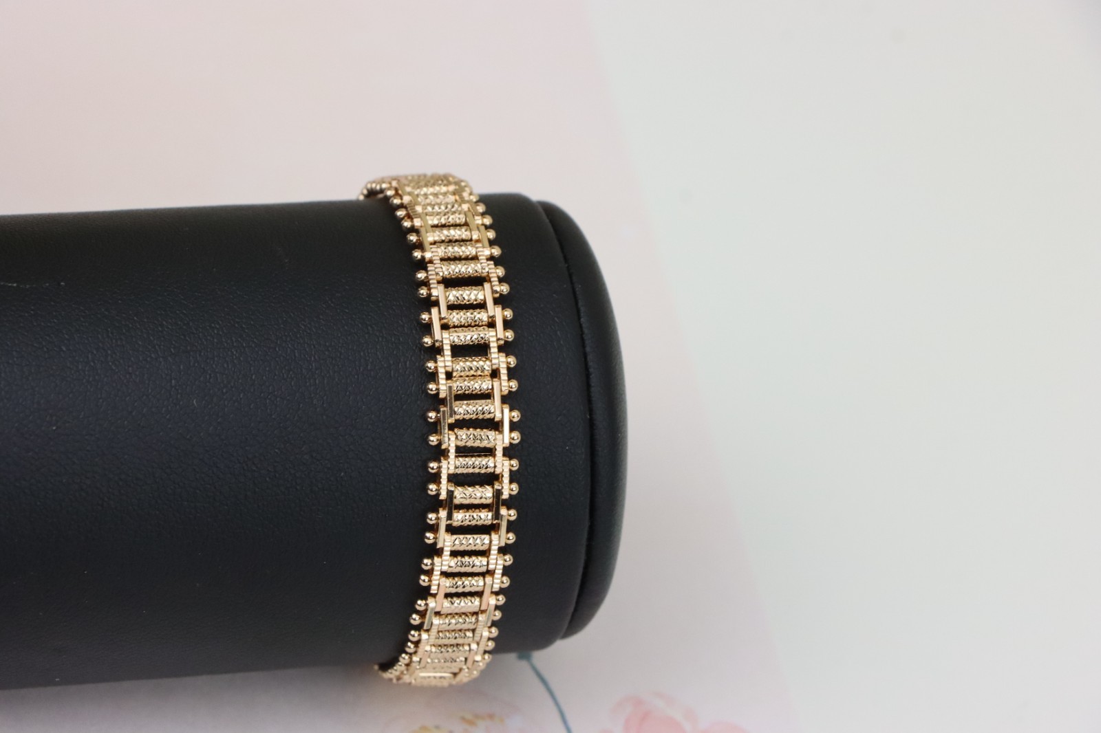 Rose Gold Textured Chain Bracelet in High-Polish Finish, XPBL1146