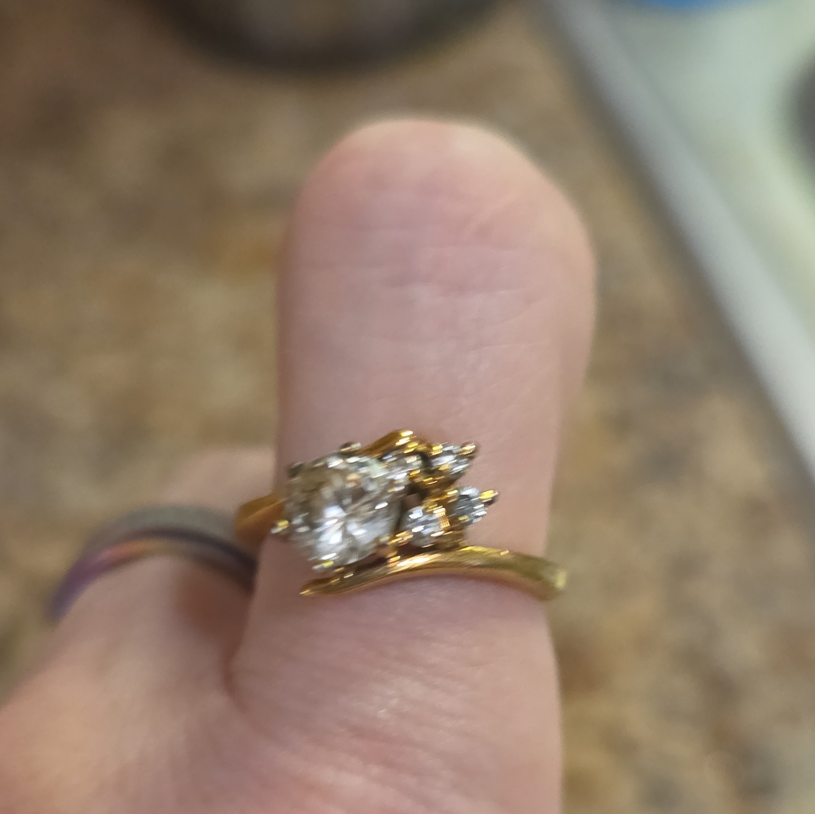 10k Yellow Gold Tone Cocktail Ring Size 6 Clear Round Crystal Cluster Prong