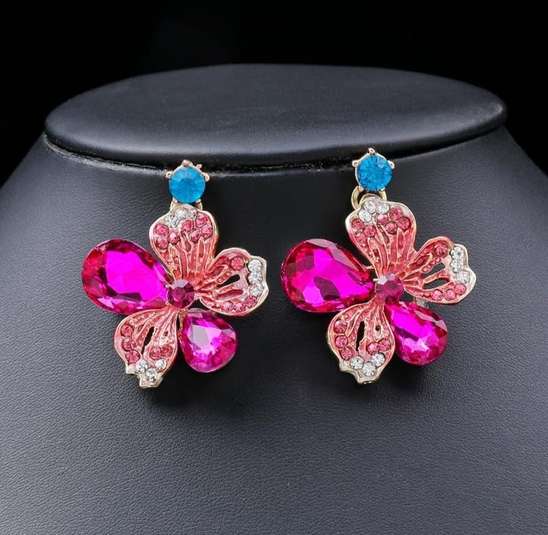 Indian bollywood pink creted stones pendent with matching earrings for women