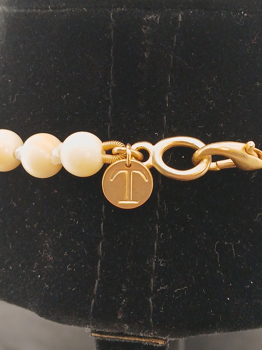 TALBOTS 48 in Multi Size Knotted Beige beads Gold Tone Accents Necklace