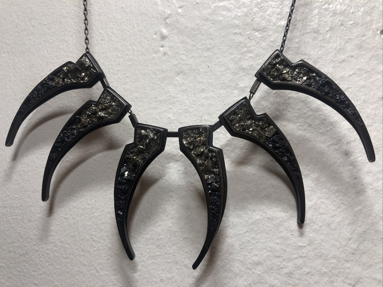 LADY GREY Sterling 925 Lobster Clasp Black Druzy Stone Claw Collar Necklace 16″