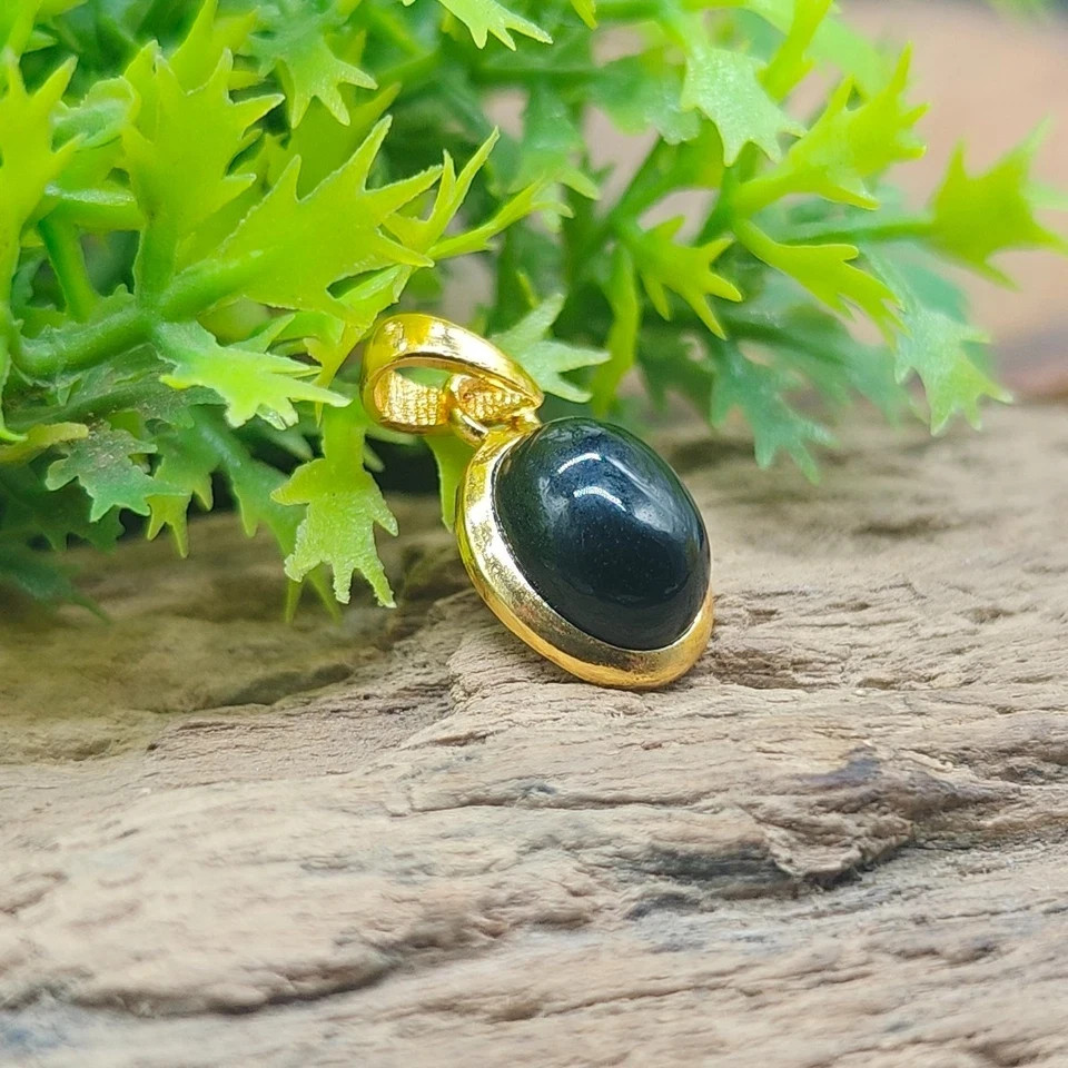 Black Onyx Gemstone Pendant, 9x11mm Oval Gold Plated Handmade Fashion Jewelry.
