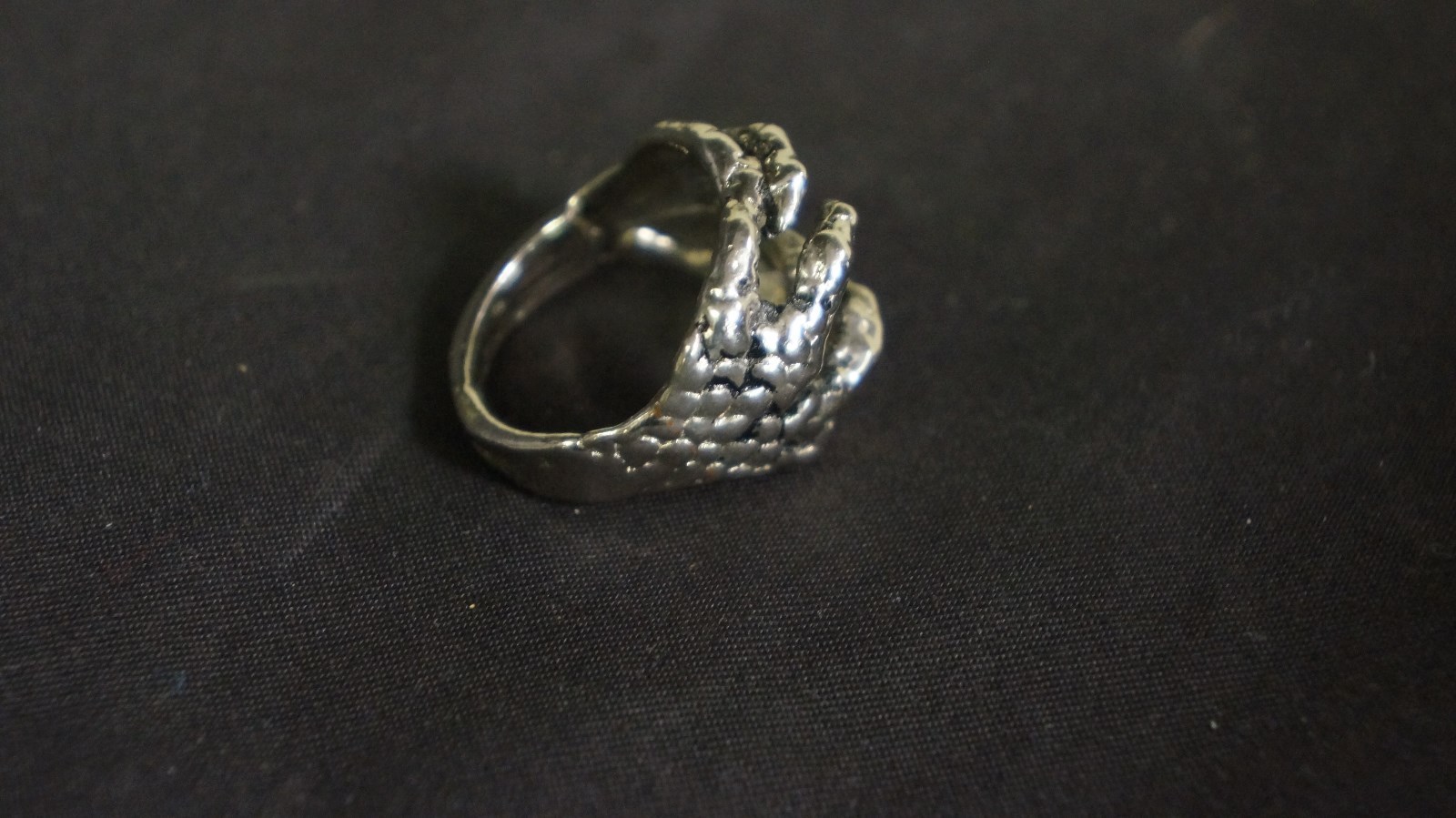 BIKER BASE METAL CLAW RING #1