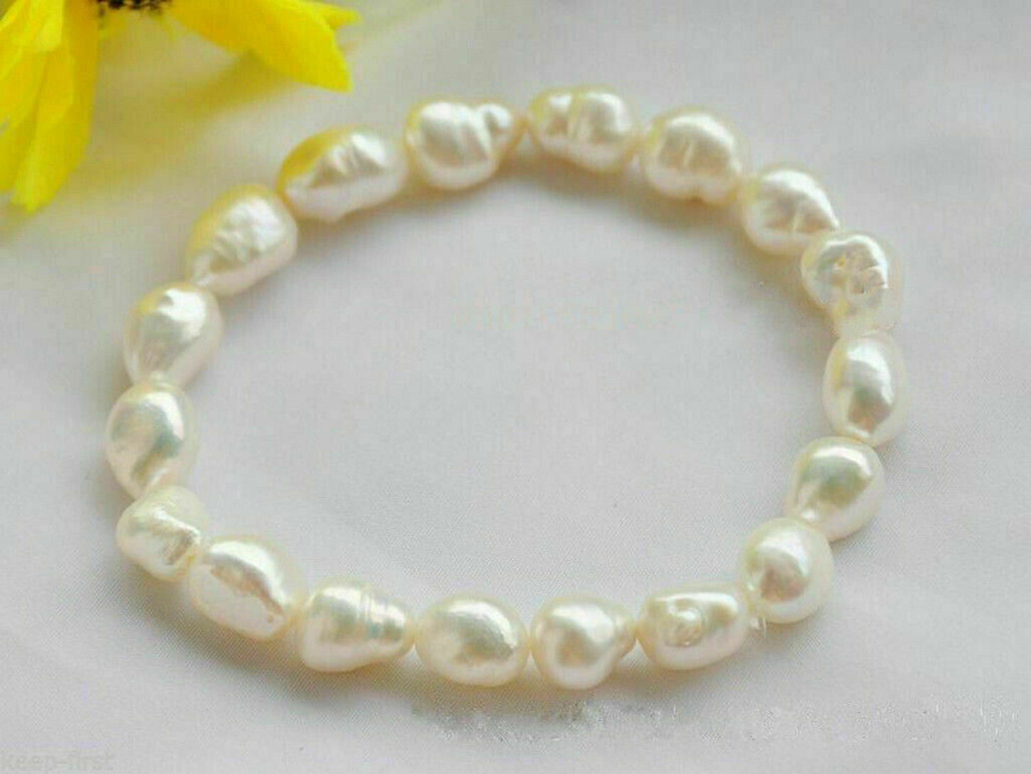 Pearl 9-10mm Natural White Baroque Freshwater Cultured Stretch Bracelet 7.5 in