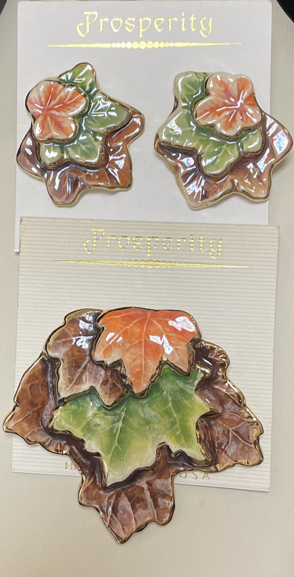 PROSPERITY THANKSGIVING FALL SEASONAL CERAMIC ENAMEL LEAF PIN BROOCH EARRING SET