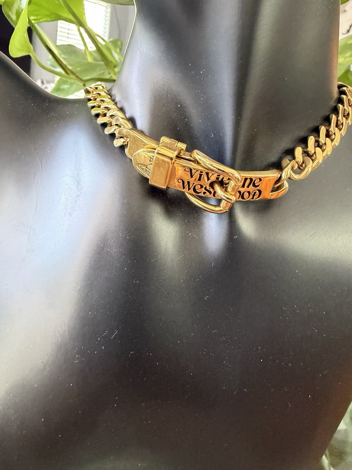 Vivienne Westwood Gold Tone Orb Clasp Curb Chain Necklace Punk Statement