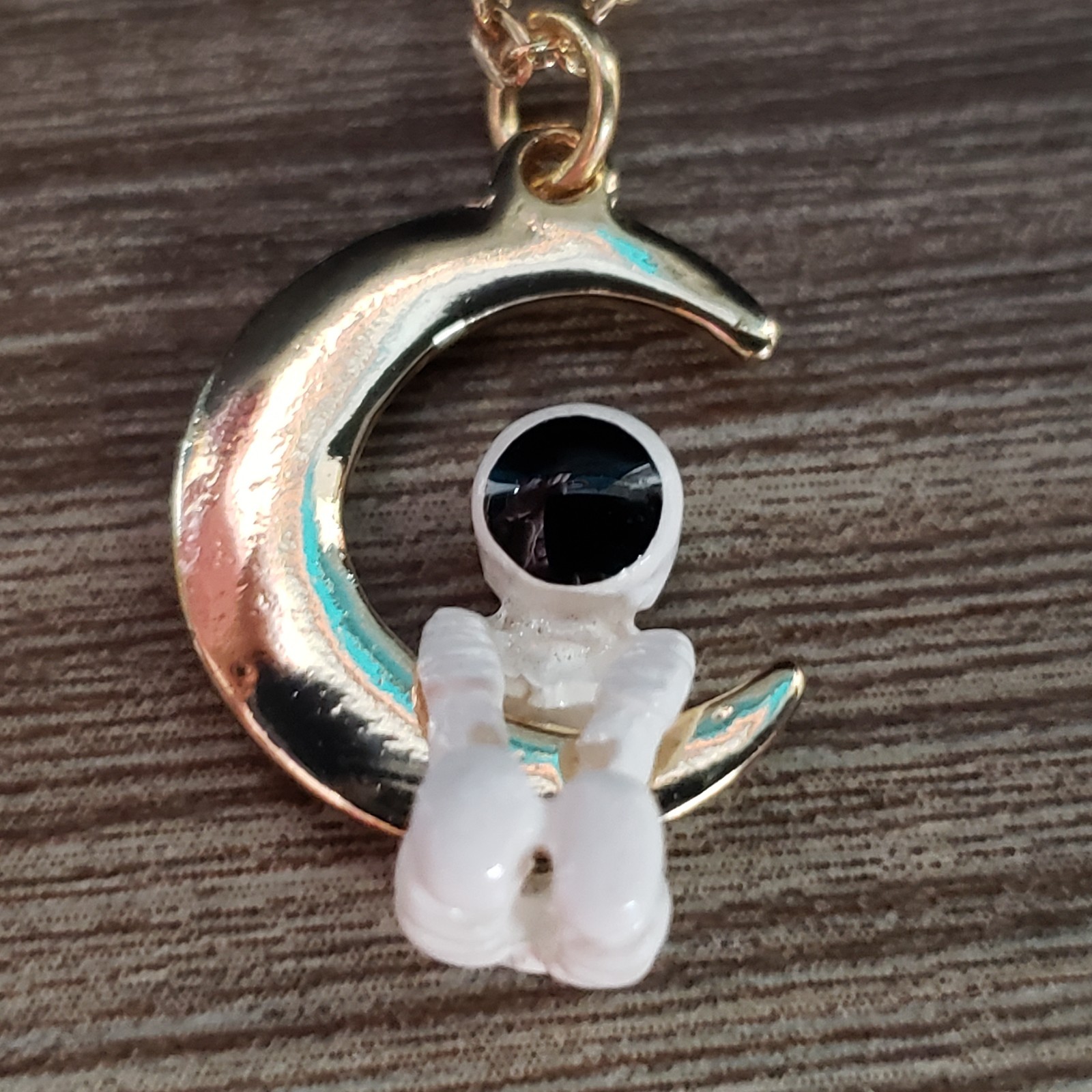 New 3D Astronauts with Moon & Stars Stud Earrings and Necklace Set NASA Space