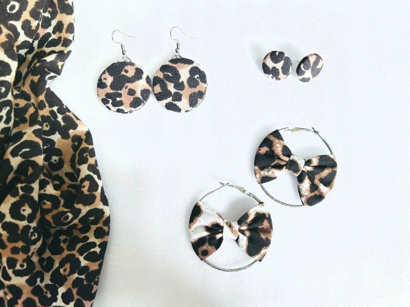 Women Leopard Print Dangle Round Earring Animal Black & Brown Fashion New Style
