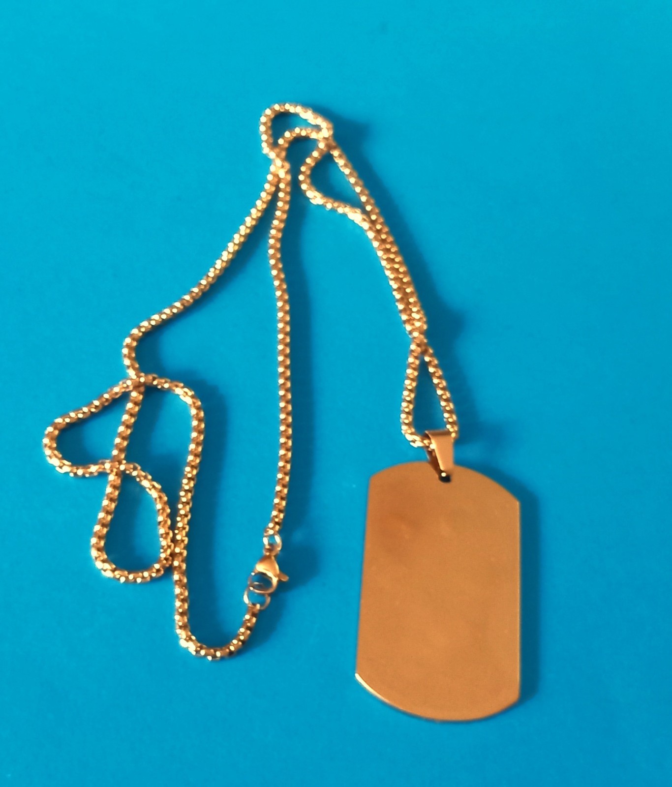 ARVYDAS SABONIS #11 BASKETBALL LITHUANIA NECKLACE and PENDANT SHINY GOLD TONE