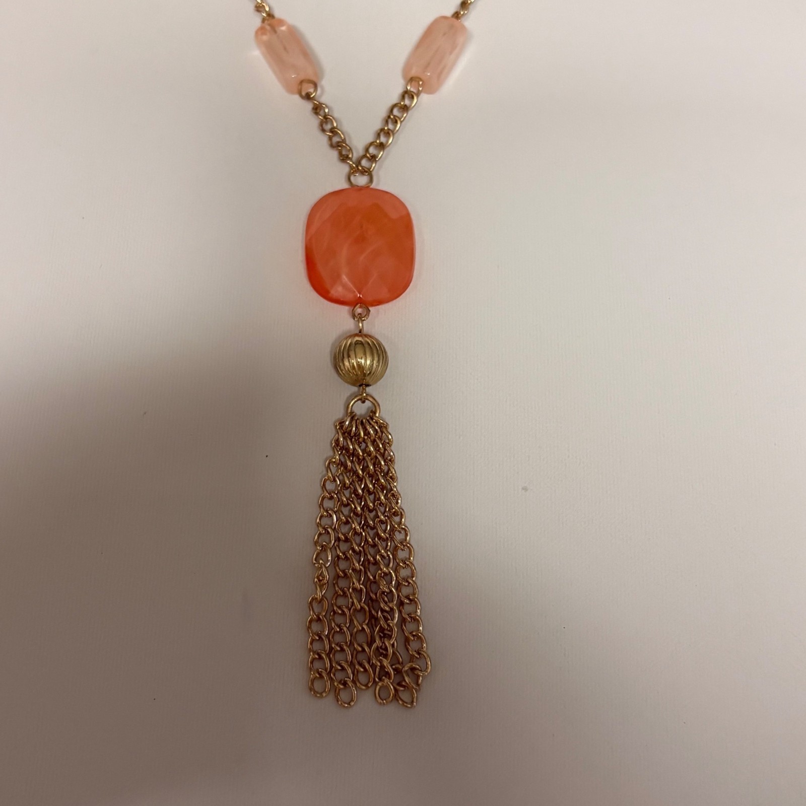 Gold Tone Chain Necklace Pink Orange Beads Faceted Centerpiece Tassel Pendant