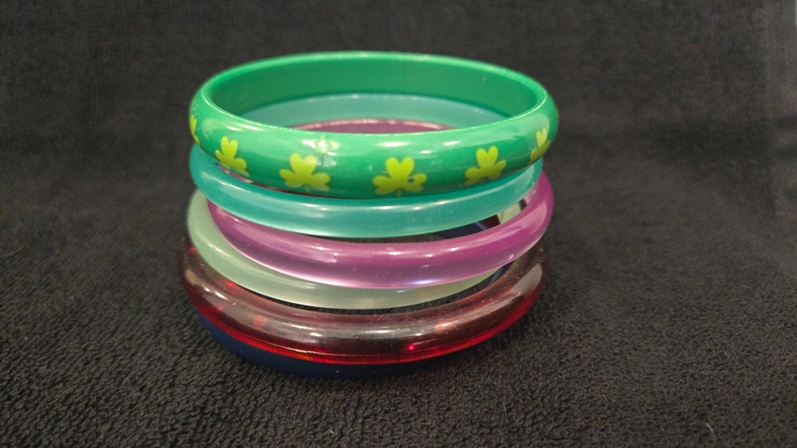 Lot of 6 different colors, good condition