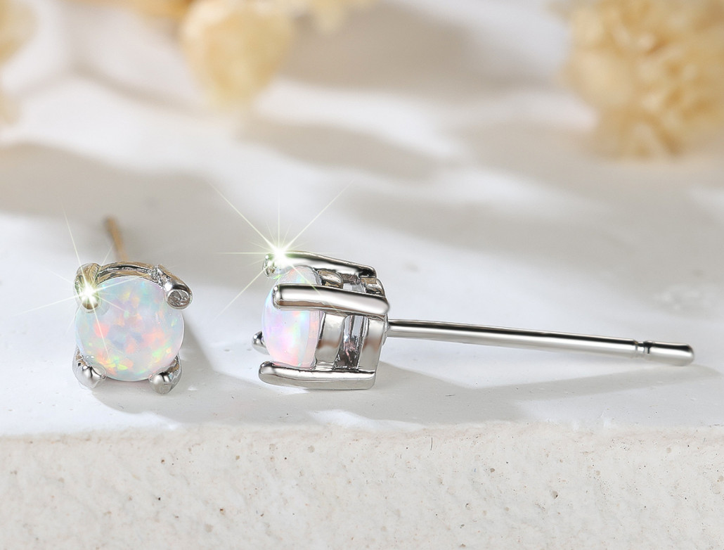 Round White Small Blue Fire Opal 925 Sterling Silver Stud Post Earrings 4mm PE19