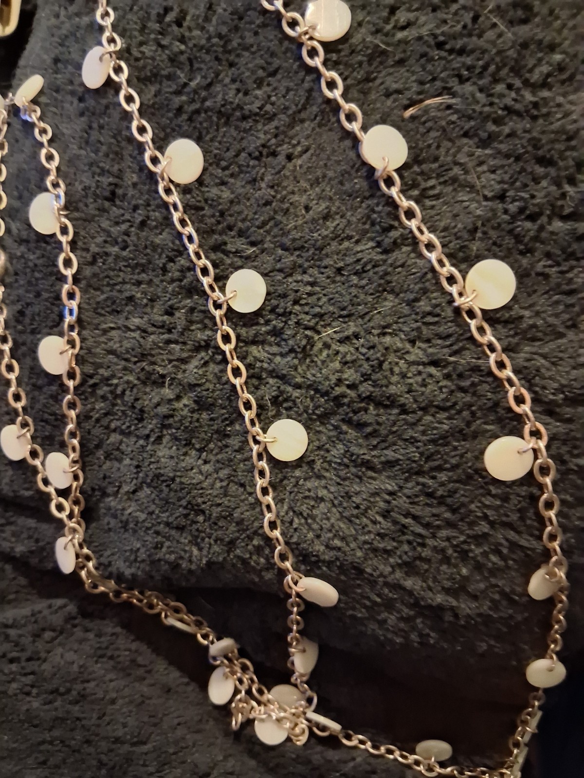 Silver Tone Cable Chain Necklace White Round Disc Shell Charm Station Dangles