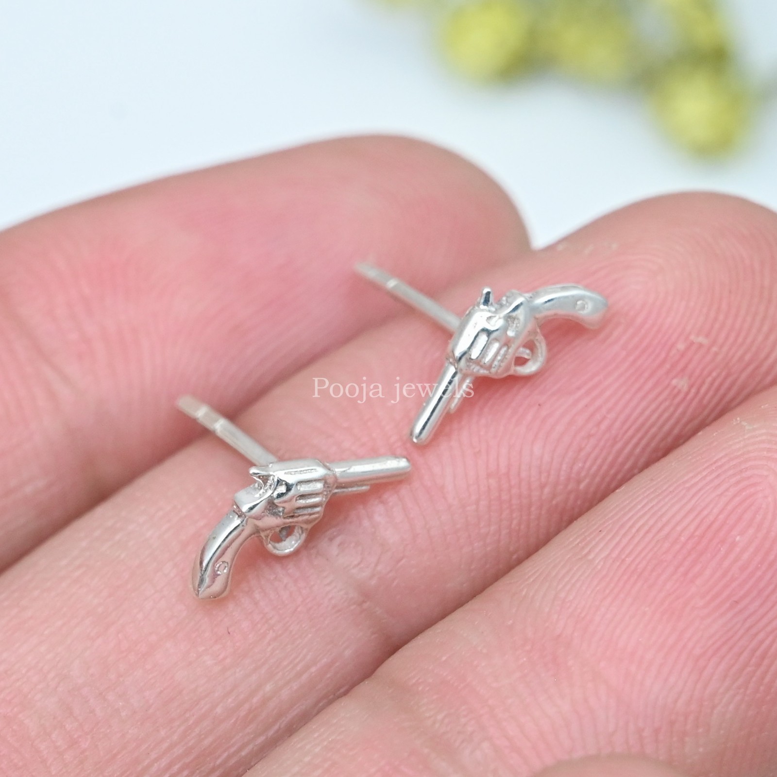 925 Sterling Silver Gun Shape Stud Earring Punk Gothic Unisex Minimal Jewelry