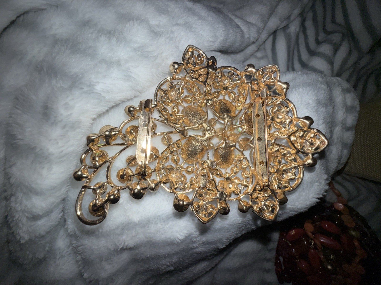 Gold Tone Multicolor Rhinestone Crystal Peacock Costume Brooch Pin