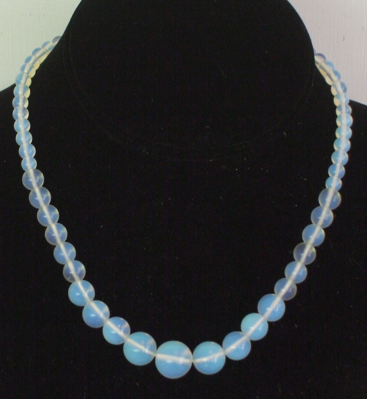 6-14MM Sri Lanka Moonstone Necklace NEW (with gift bag)