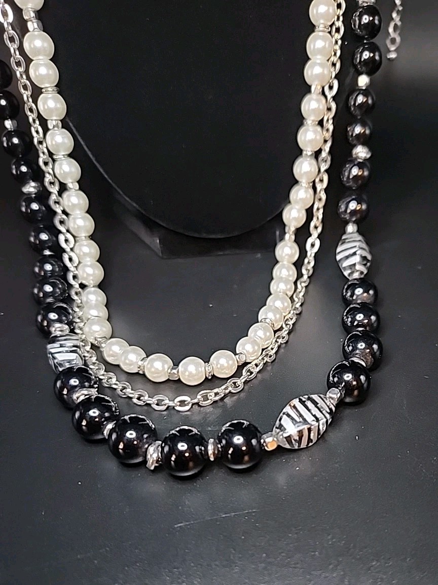 NY 41″ Adjustable Layered Necklace Faux Pearls, Silvertoned Chain, Black Acrylic