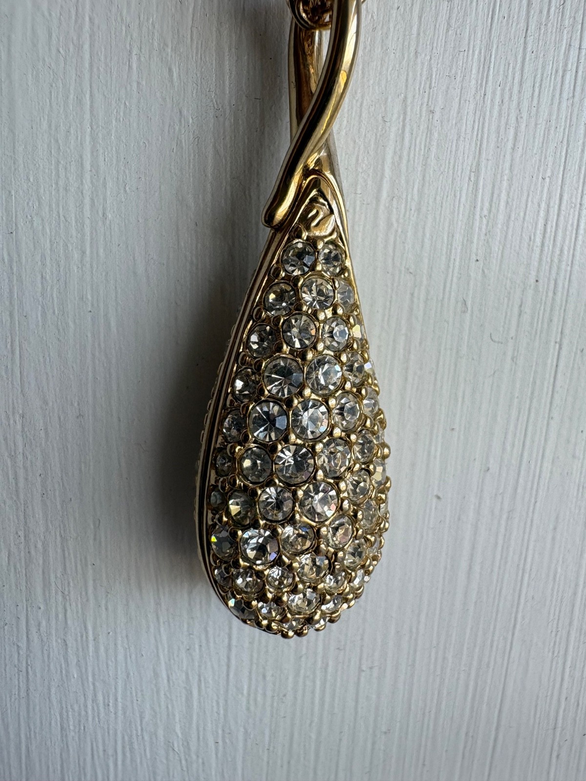 Vintage SWAROVSKI Swan Signed Pavé Crystal Teardrop Pendant Necklace Gold Plated