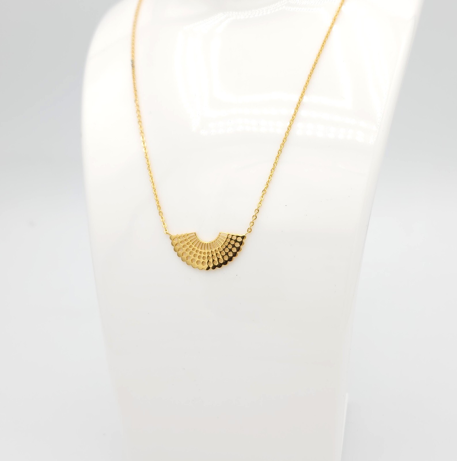 Egyptian Broad Collar [GOLD] Plated Necklace Pendant Jewelry Bib Ancient Pharaoh