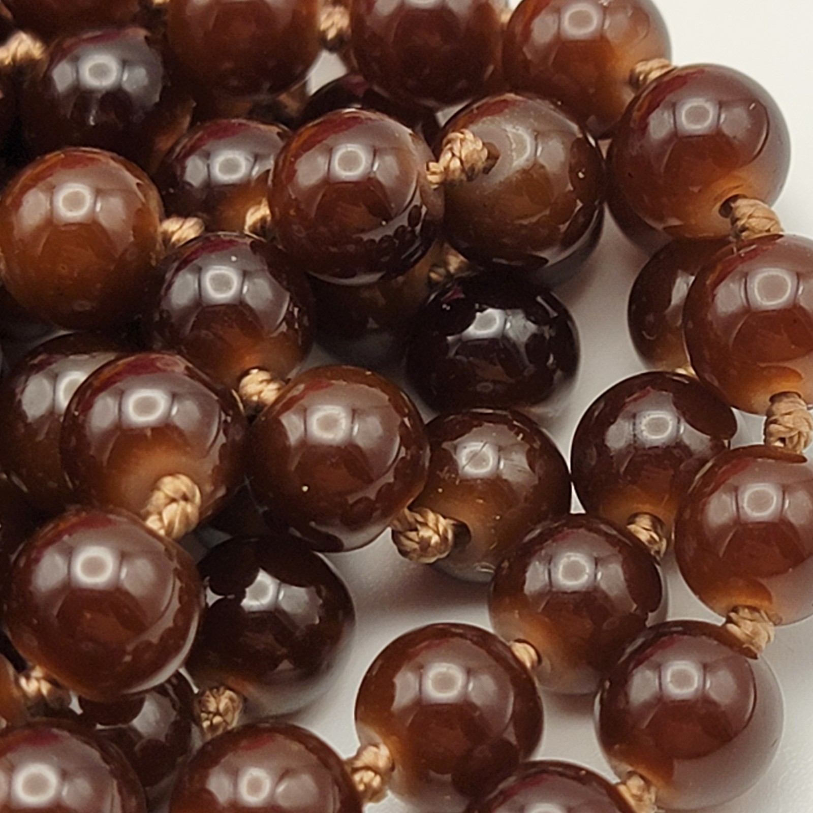 Brown Agate Beaded Necklace 58″ Continuous Strand 8.2mm Hand Knotted