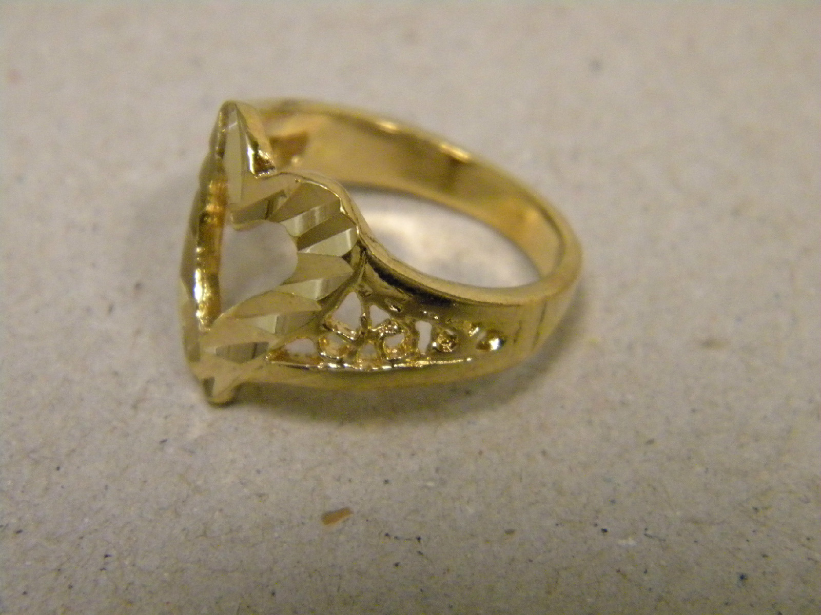 Lady’s Girl’s Women’s Yellow Gold Plated Filigree Open Heart Ring Size 7 7.5 8 9