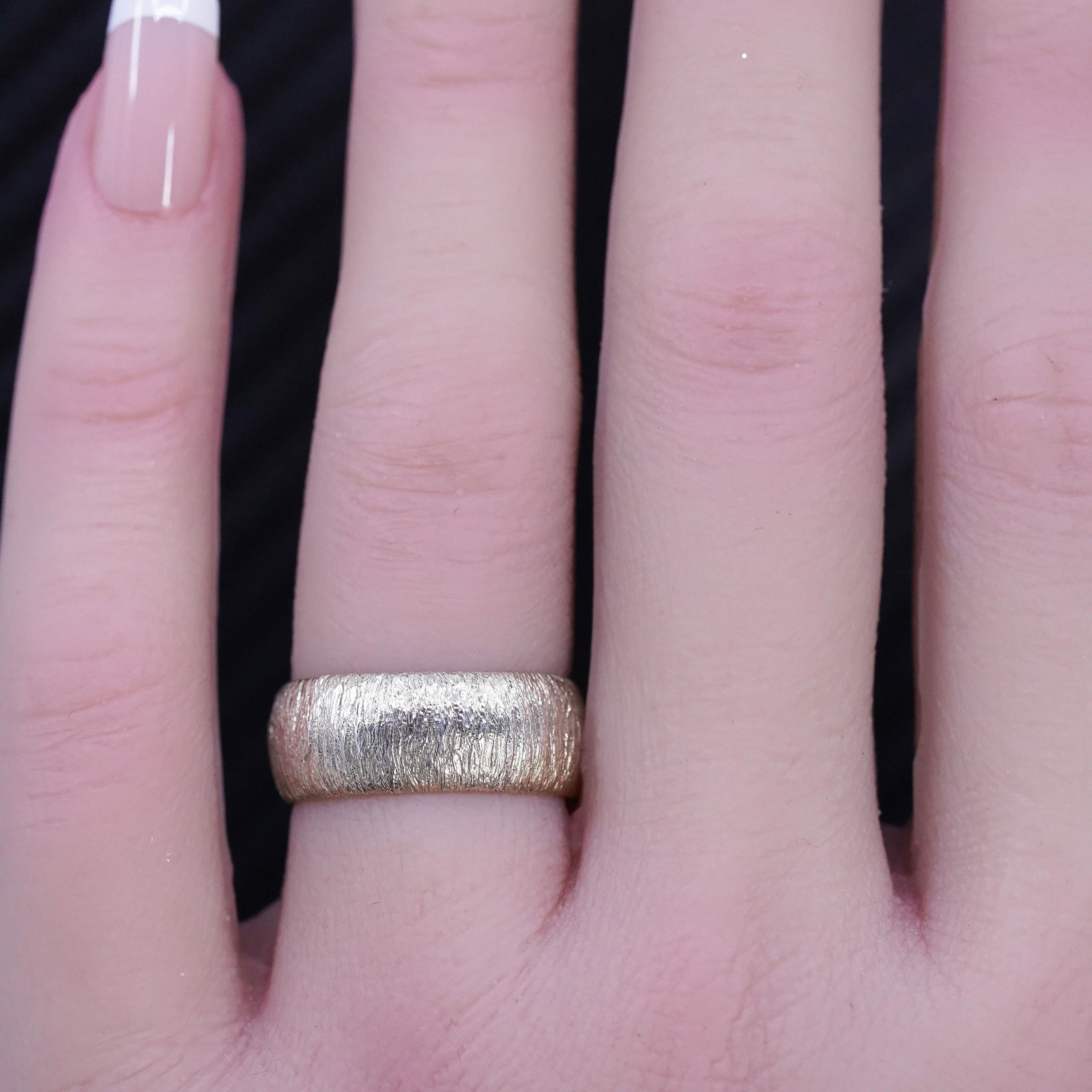 Size 6, Italian Itaor vermeil yellow gold sterling silver 925 textured ring