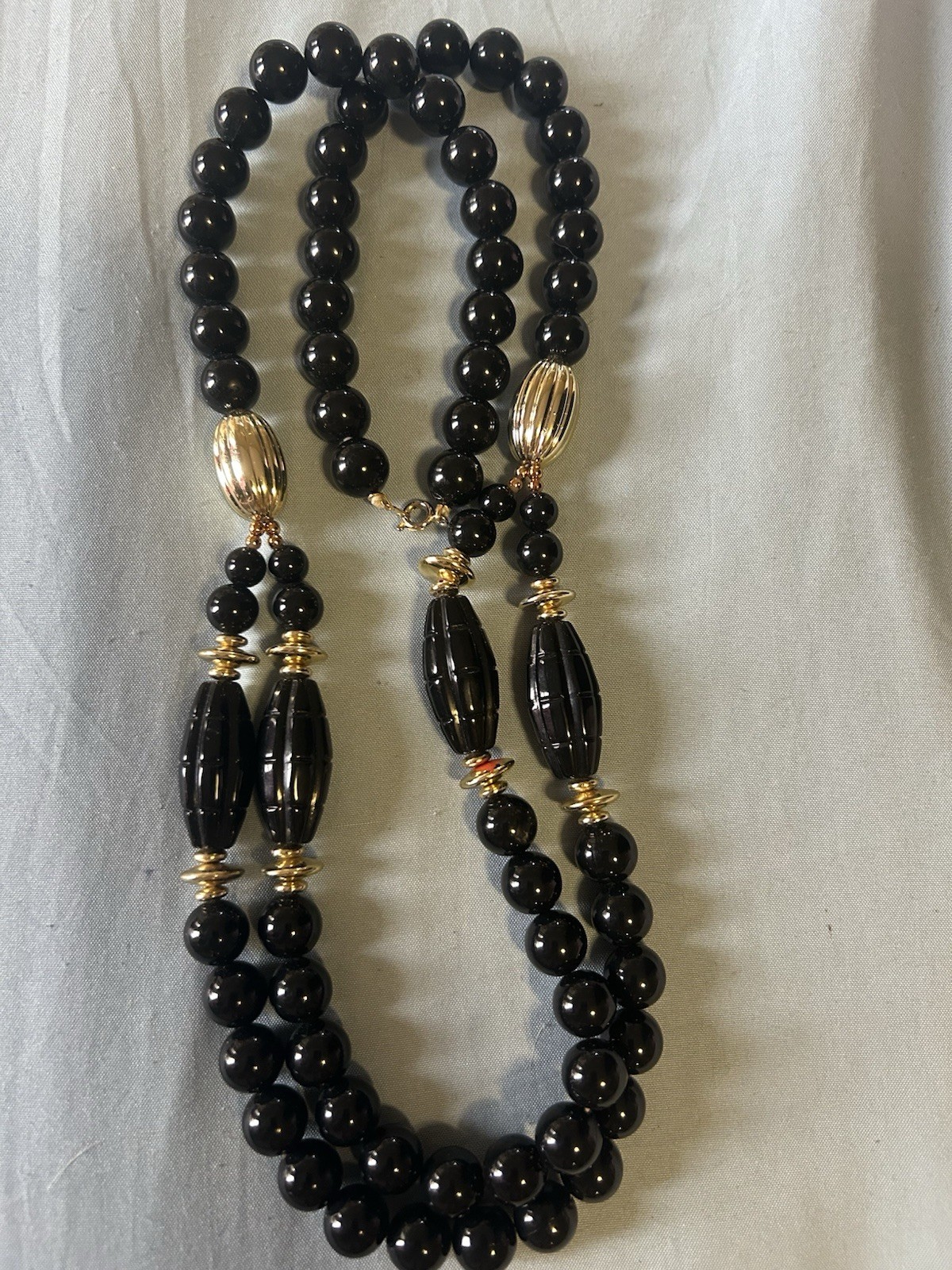 Black/Gold Tone Plastic Beaded Ball Chain Necklace Spring Ring Closure