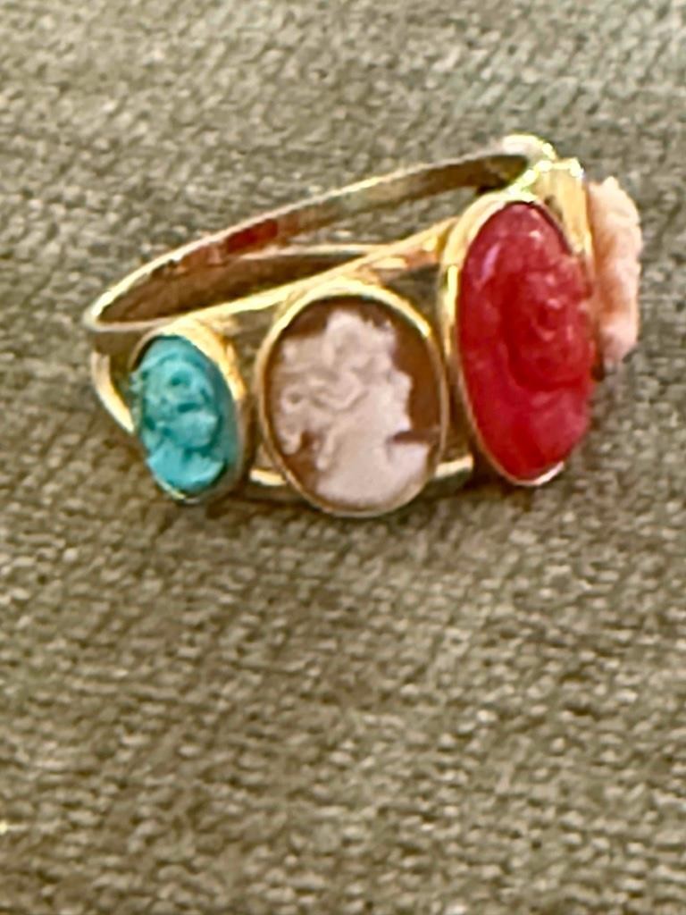 Cameo RING Five Portrait Heads Yellow 14KT Italy, size 7.5