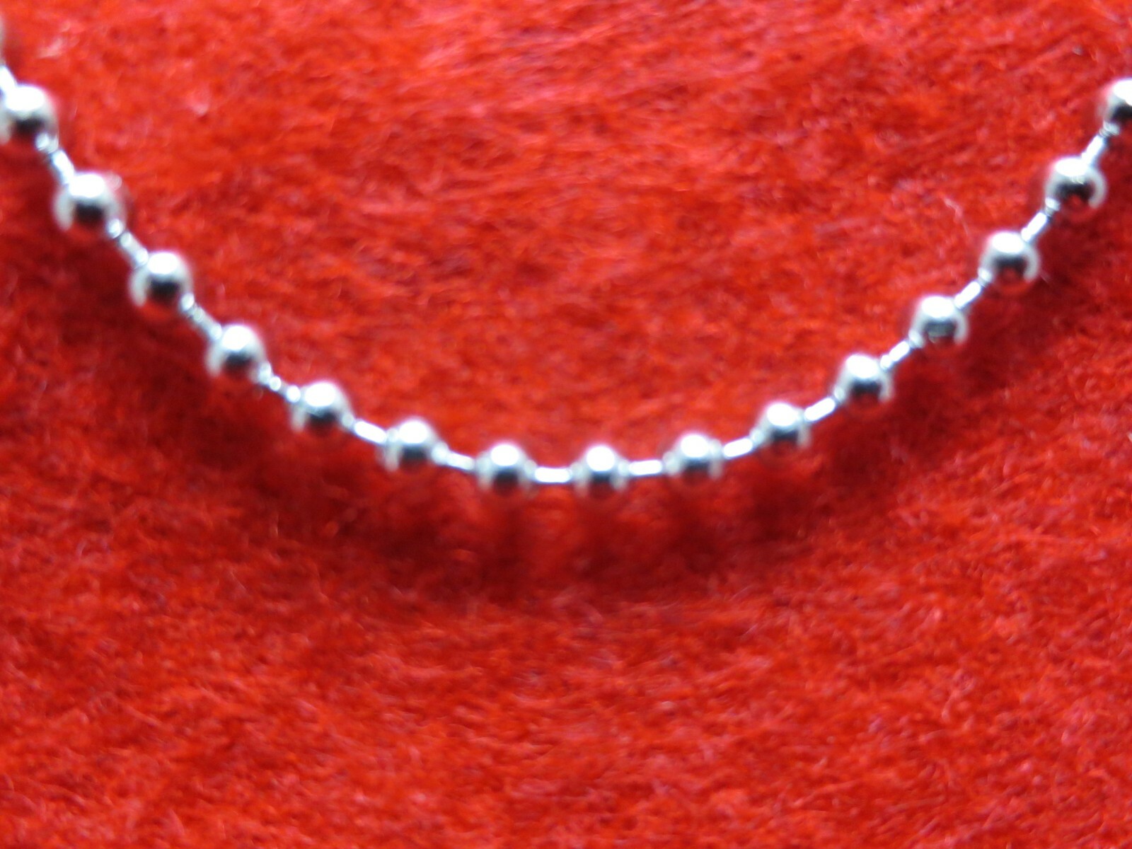 20 inch 2.4mm STAINLESS STEEL SILVER BALL CHAIN WITH A LOBSTER CLAW CLASP
