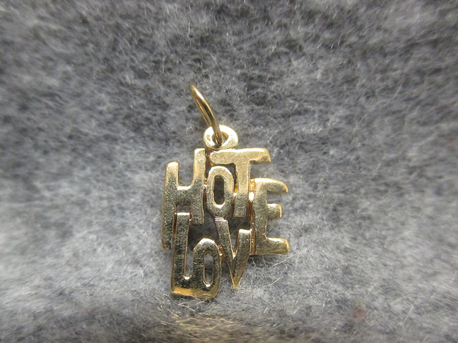 ” Hot Love ” Gold Plated Pendant Charm 5/8″ Tall w/ Jump Ring NEW