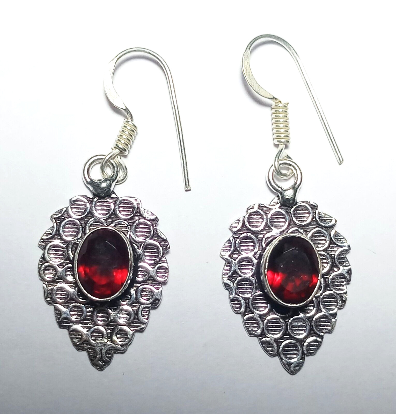 Garnet Gemstone Oval Shape Handmade Jewelry Earring 22 Carat Size 1.5 Inches
