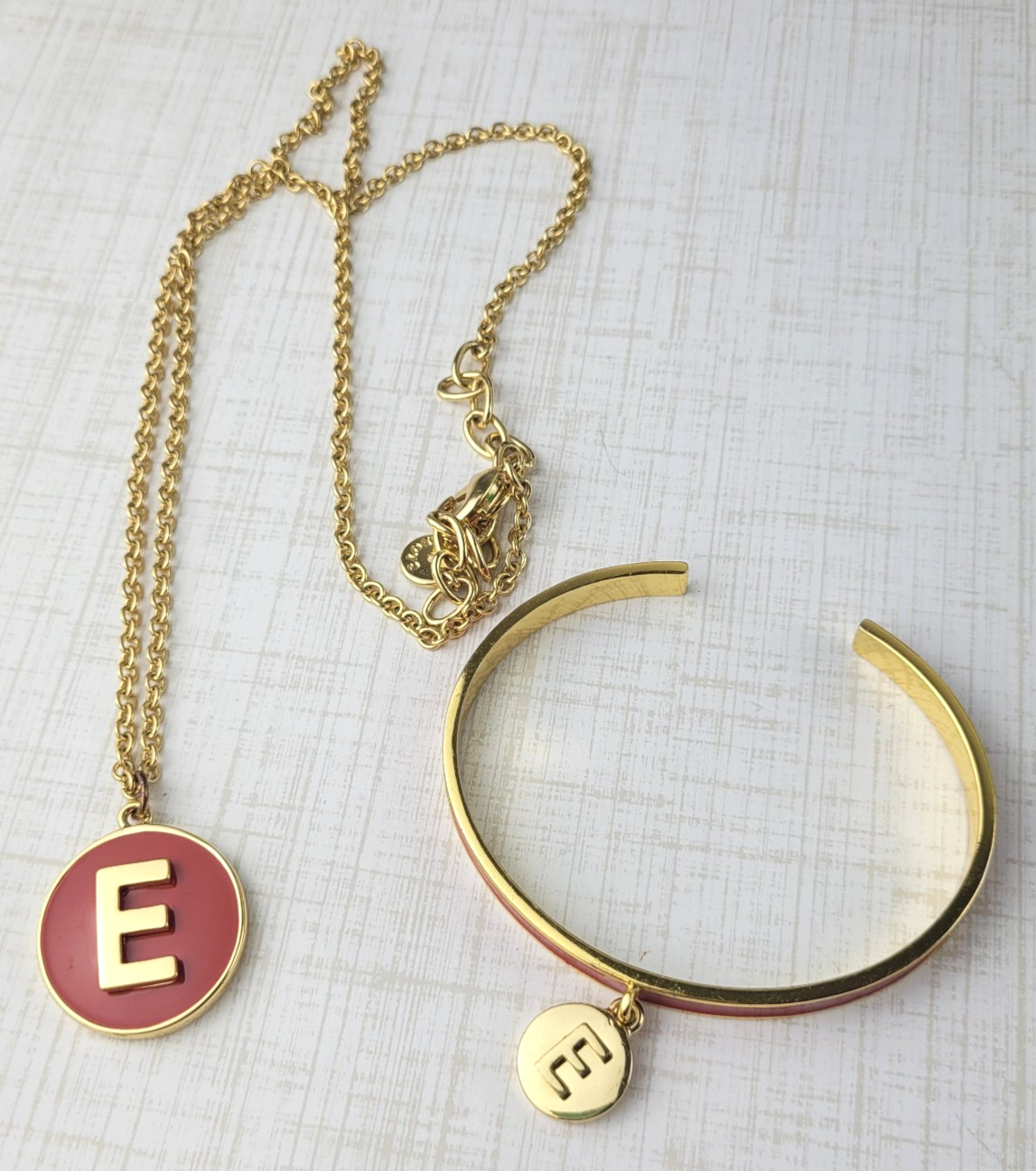 Talbots Gold Tone Red Enamel Letter E Inital Necklace & Bracelet Set 24″