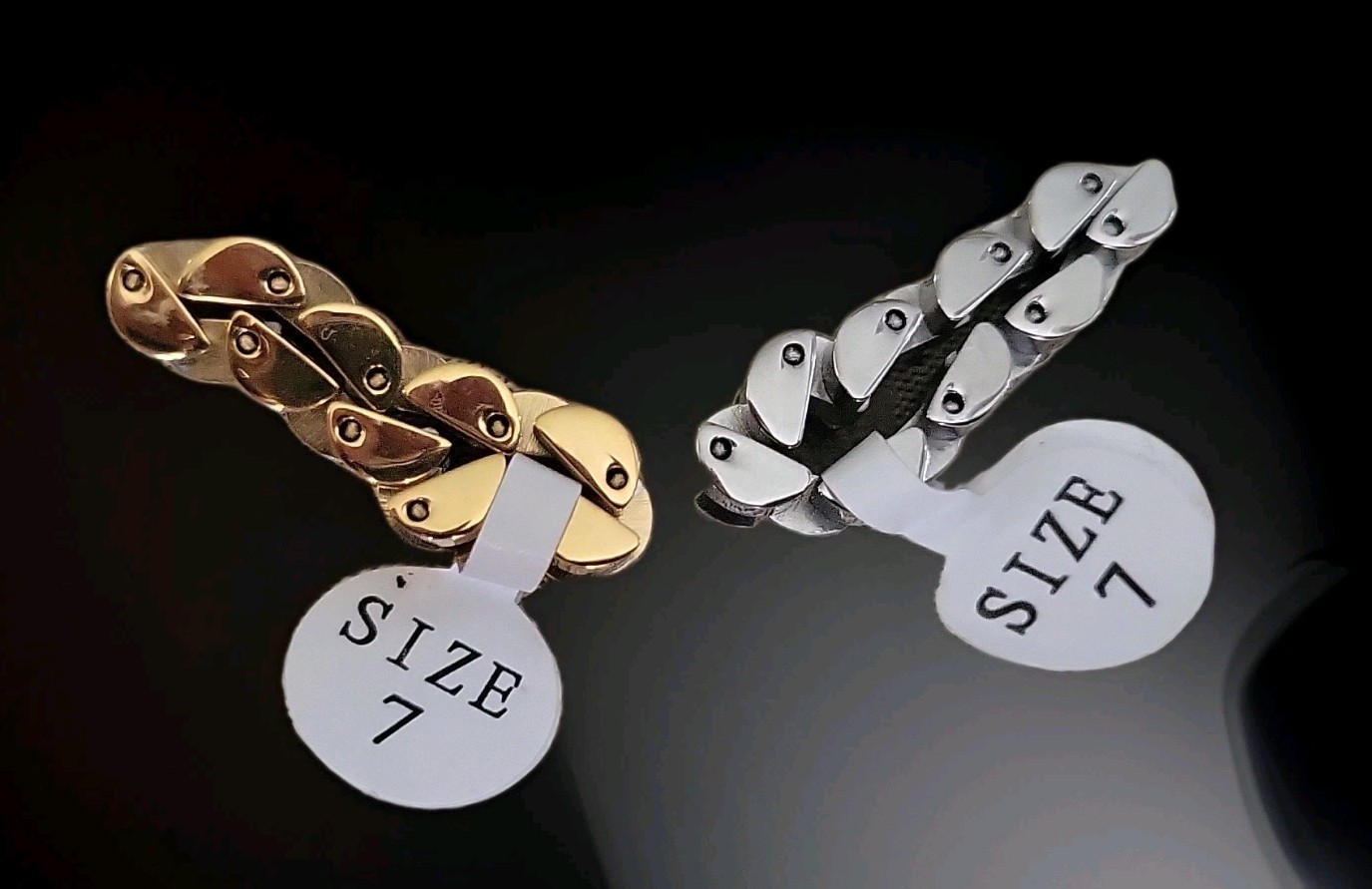 2 Rings Size 7 Gold And Silver Toned