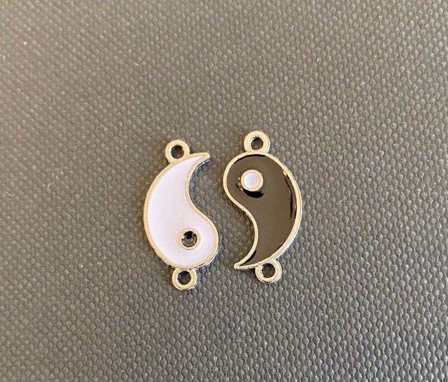 Pair Of Chinese Ying Yang Feng Shui Daoism Enamel Metal Charm Pendant