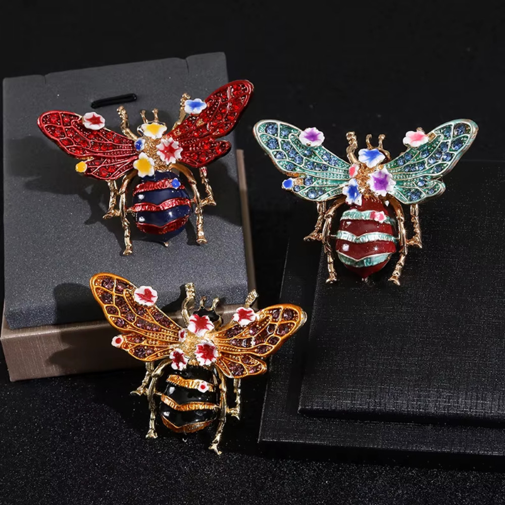 3PCS Crystal Bee Brooch Pin Gold Tone Rhinestone Statement Insect Jewelry Gift