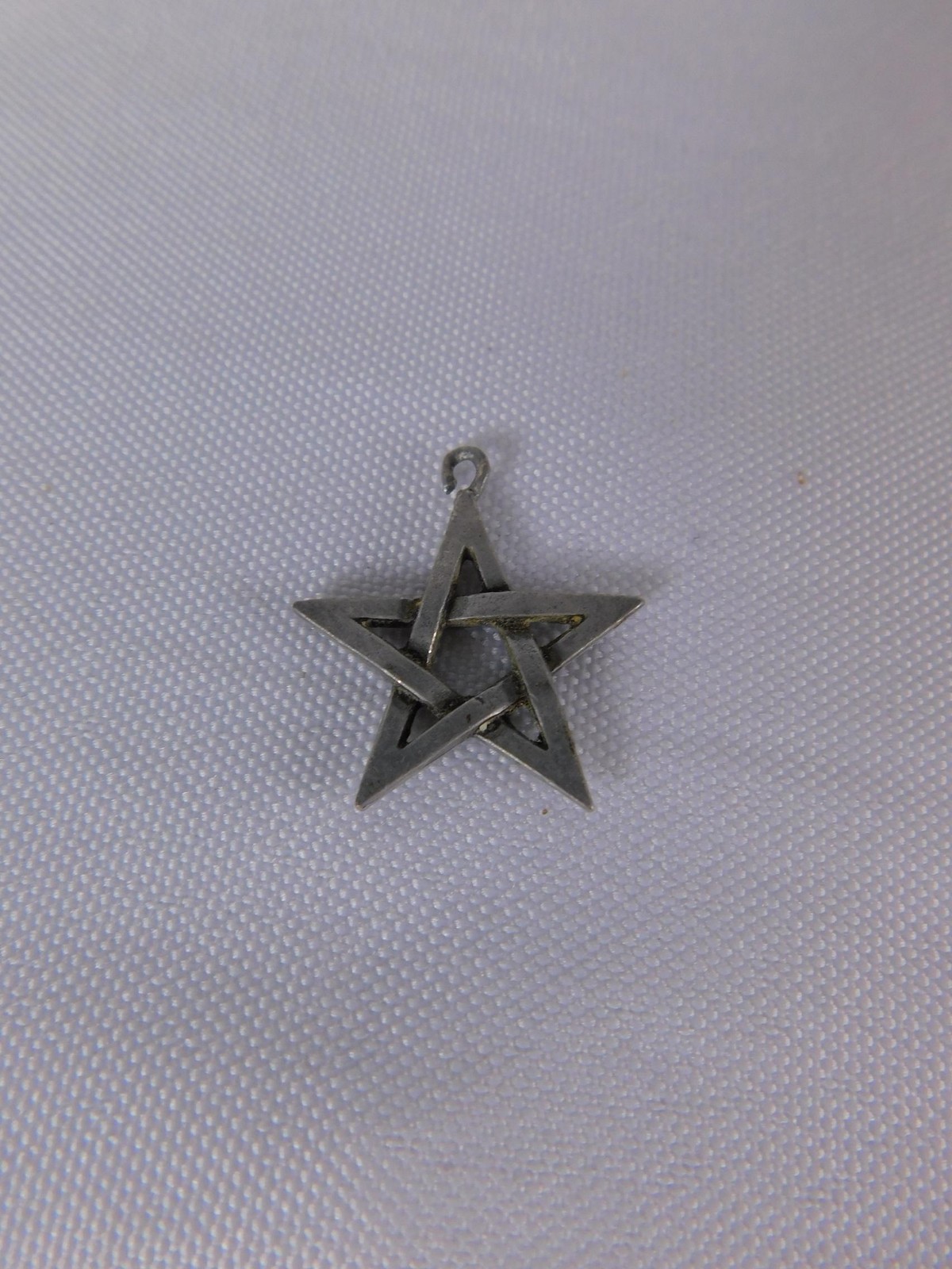 Interlaced Pentagram Star Pendant Necklace Silver Pagan Wiccan Magic Jewelry