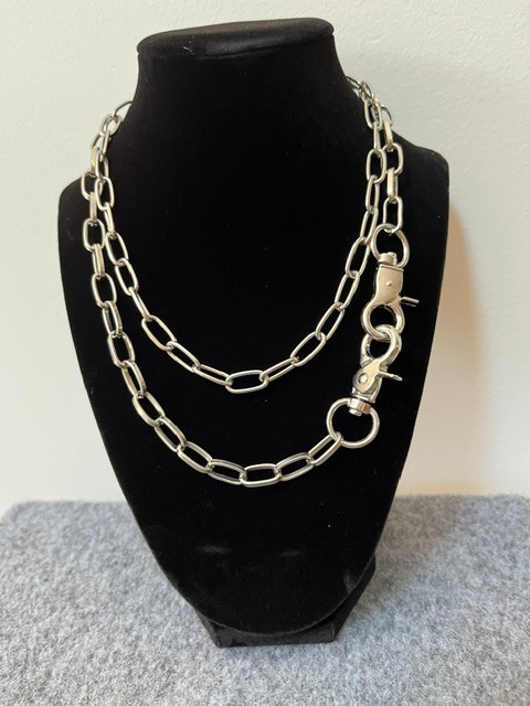 Hot Topic Jewelry Chain Necklaces Pair Silver Color Wallet Chain