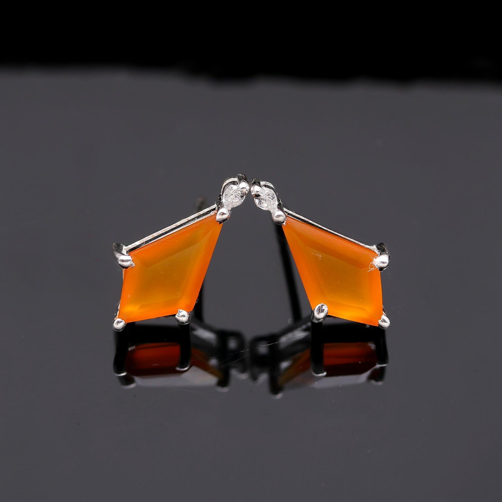 100% Natural Chalcedony Kite Stud Earrings 925 Sterling Silver Handmade Jewelry