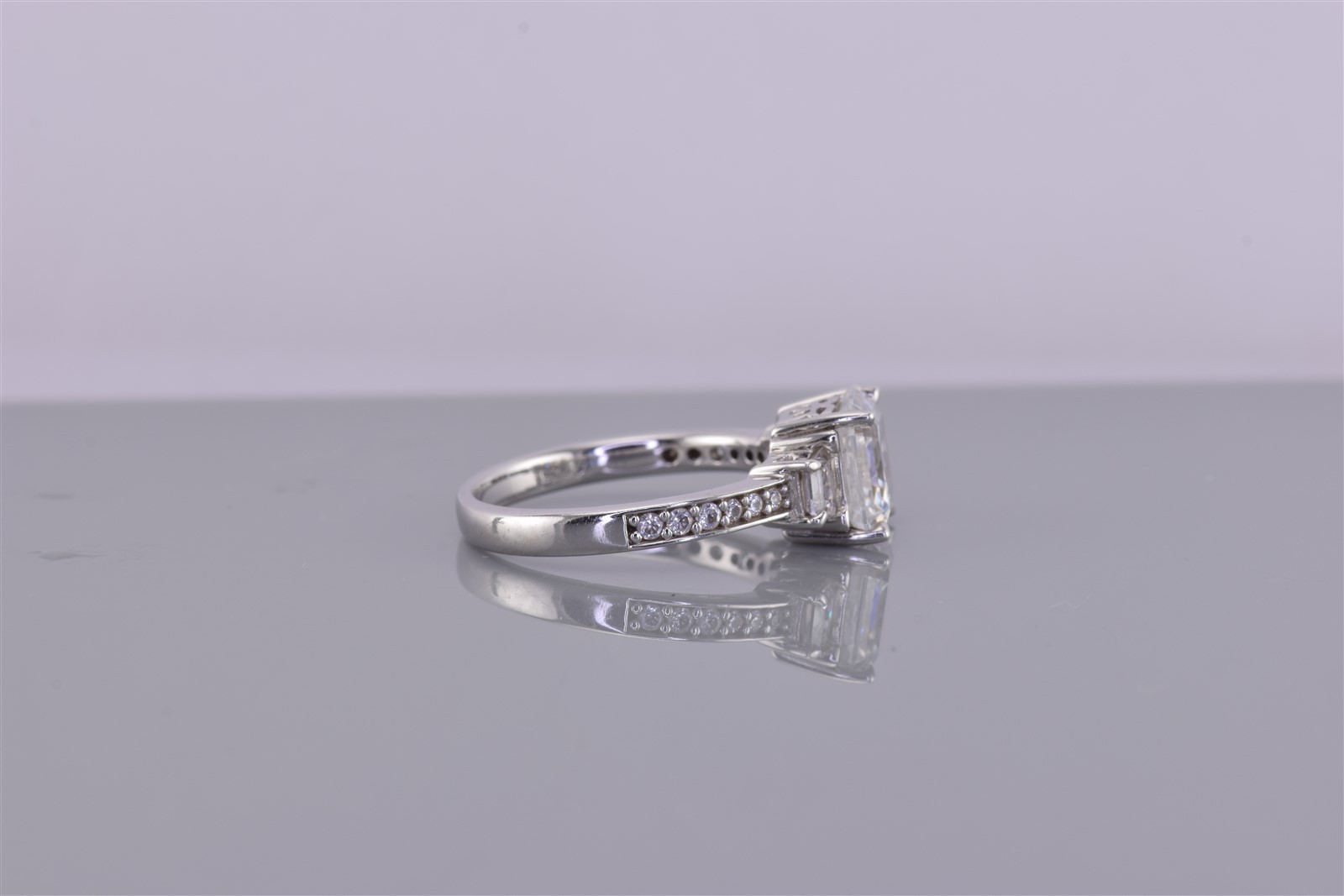 Sterling Silver Radiant Cut Cubic Zirconia Accented Band Ring 925 Sz: 7