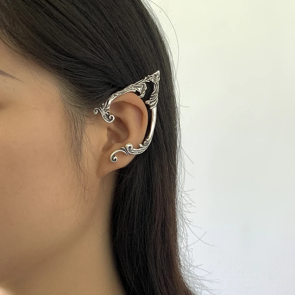 1Pair Goth Punk Fairy Elf Ear Cuff Earrings for Women Trendy Vintage Piercing