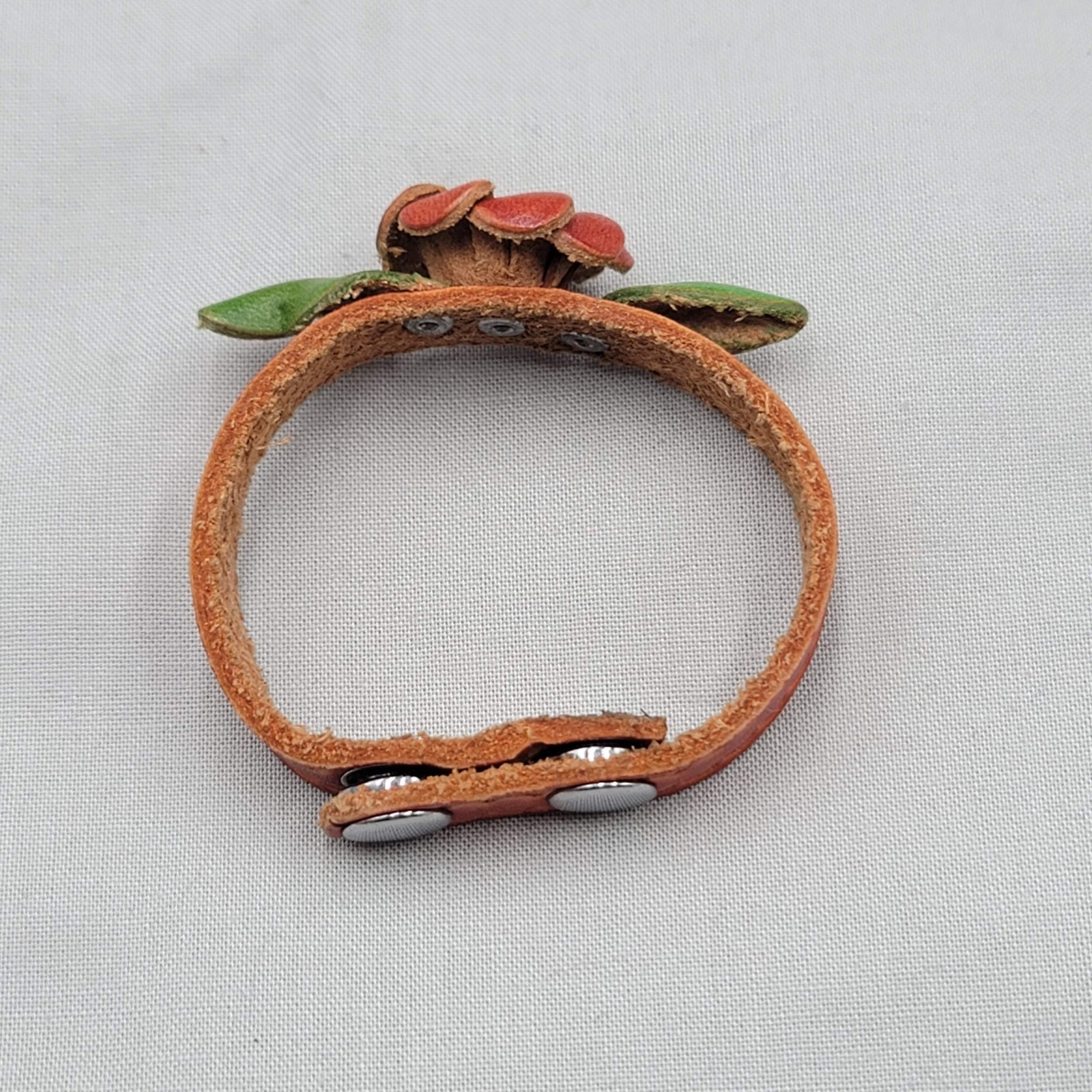 Hand Crafted Leather Flower Bracelet Multicolor 6″ or 7″ Snap Closure